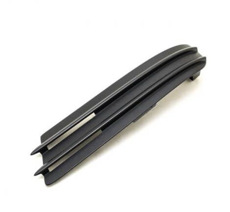 Acabamento farolete LE TGX